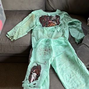 Zombie doctor costume